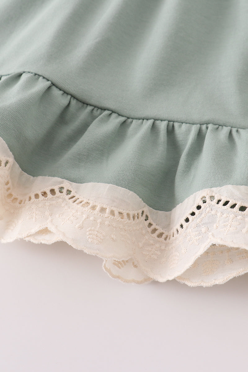 Sage lace ruffle pants set