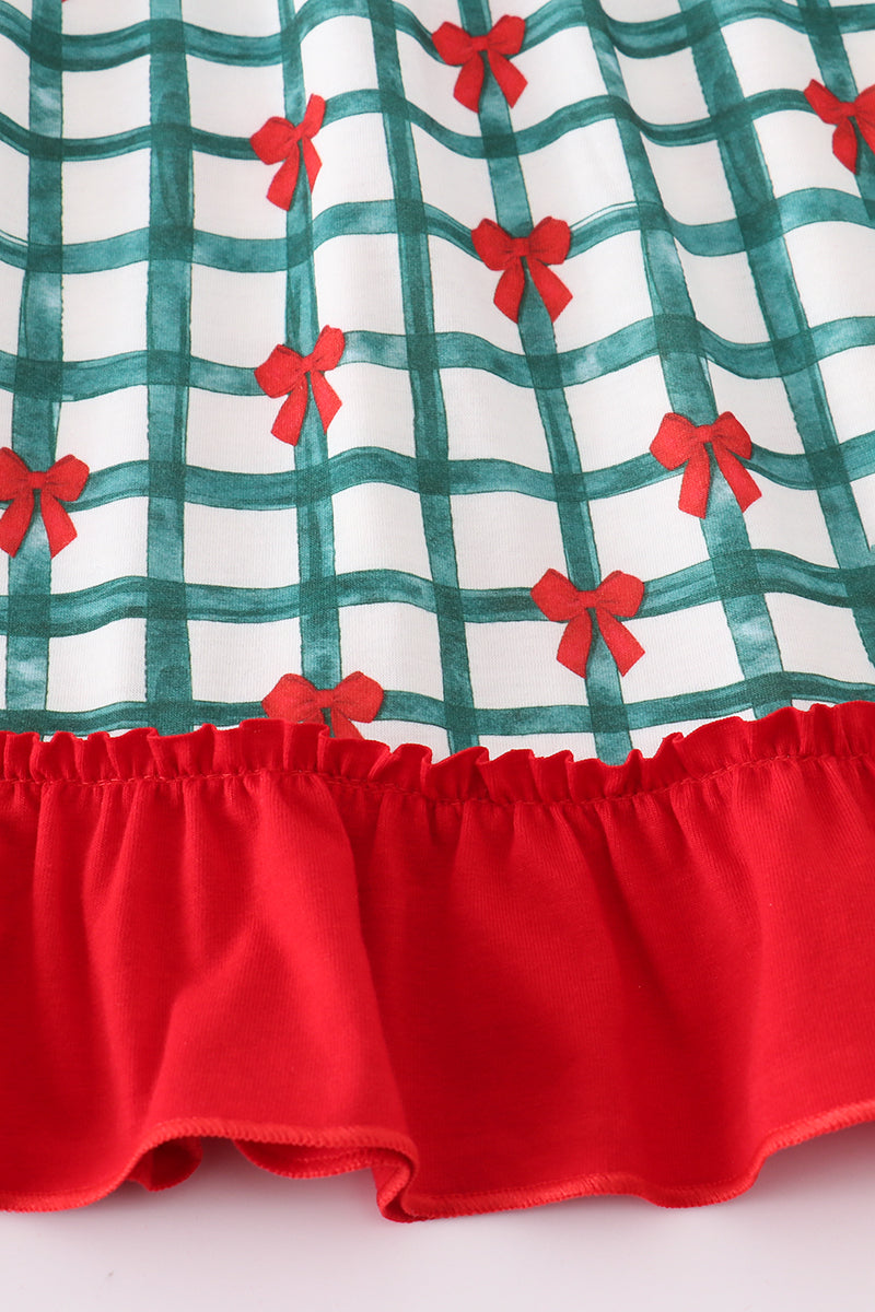 Green bow plaid ruffle gown